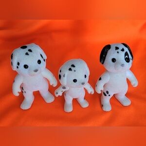 Sylvanian families Dalmatian dog figures, used calico critters Mom, Dad, Child